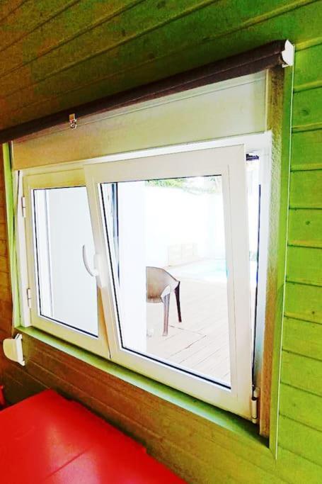 Private Small Studio In Costa De Caparica Exteriér fotografie